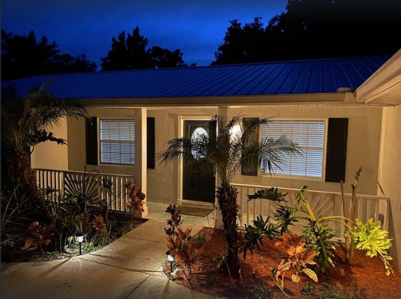 3 Bedroom 2 Bath With Hot Tub, Game Room And Boat Slip Crystal River Buitenkant foto